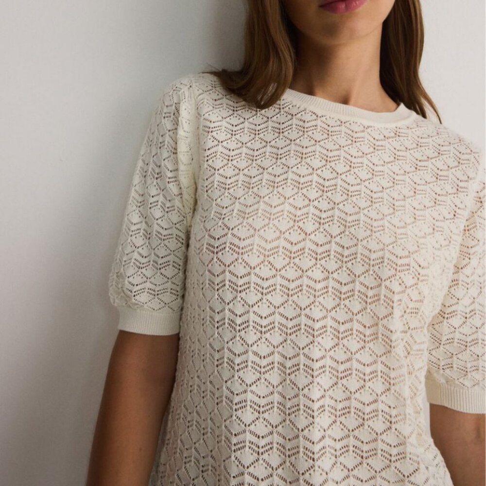 Reserved Pointelle Crochet Sz M NWT White Lace Blouse T-shirt